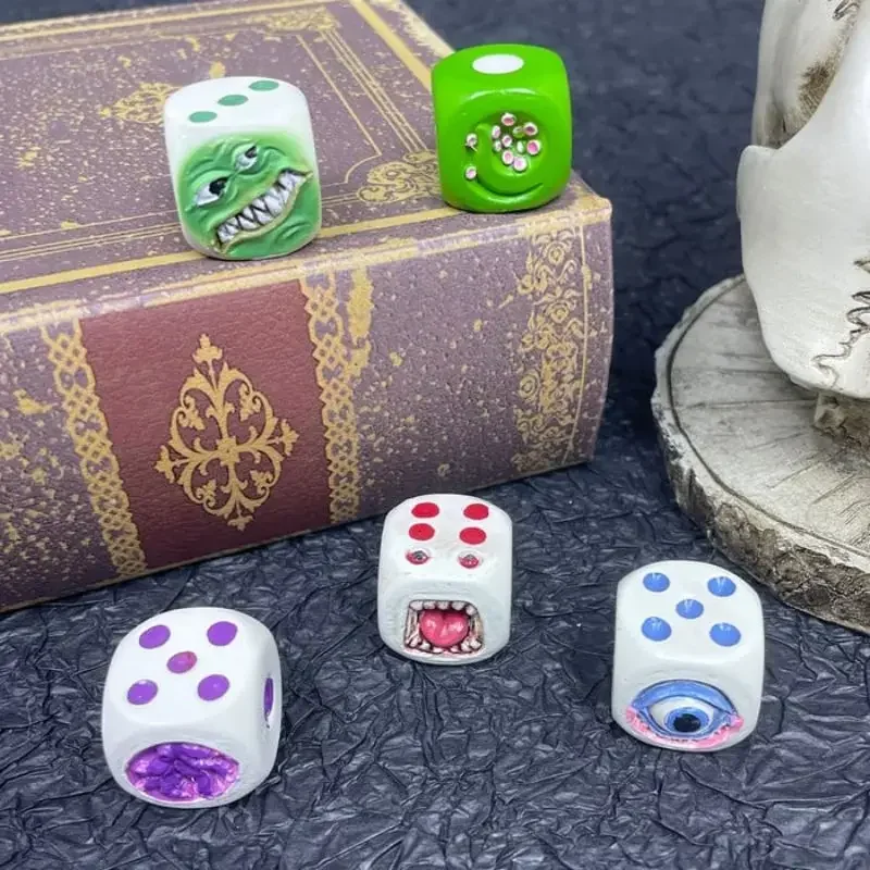 Juego de dados de cara de mons - Board Game Monster reseña y precio